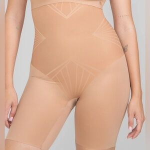 Honeylove ShadowSculpt Mid-Thigh Sand  S Smoothest Shapewear NWT